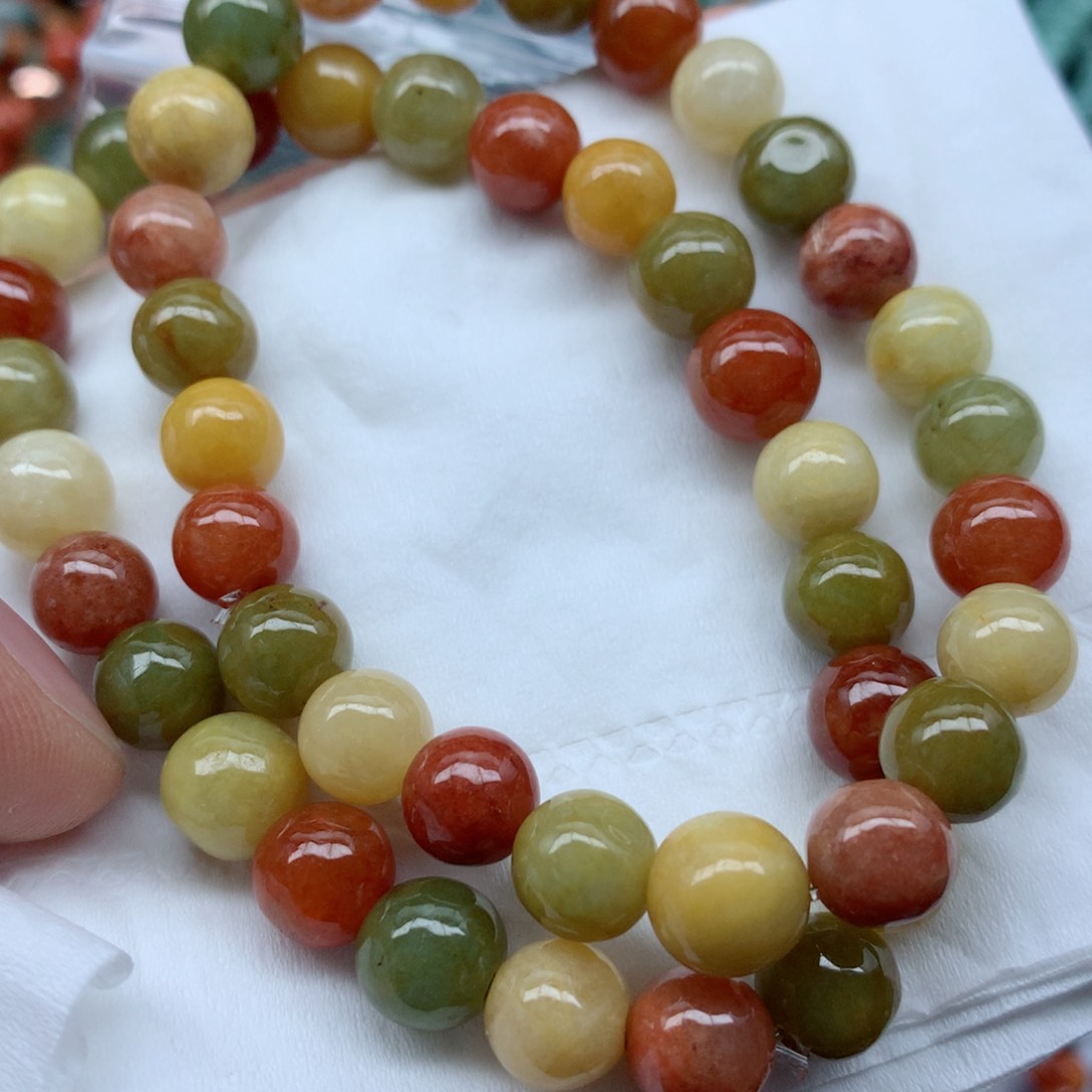 翡翠未镶嵌颈饰手串