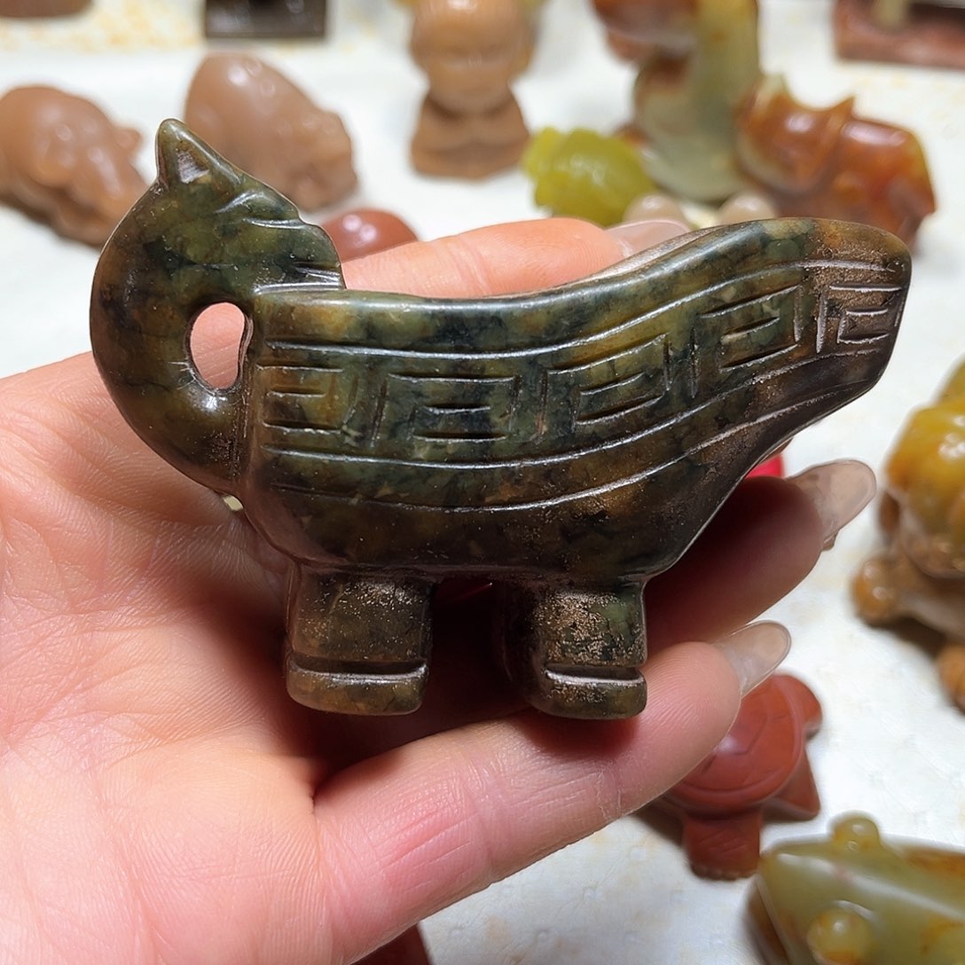 白玉菩提吊坠白玉菩提吊坠