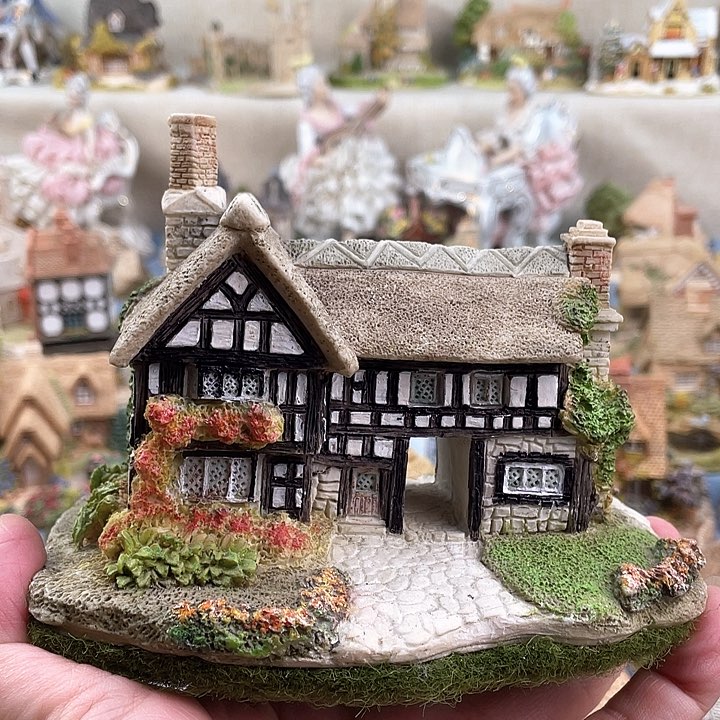 中古瓷器小房子盘子