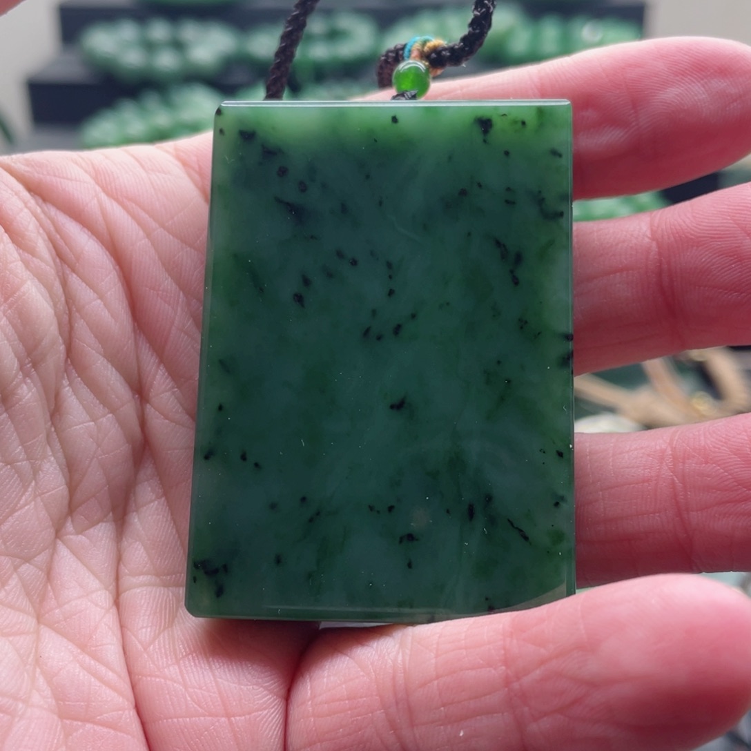 和田玉（碧玉）未镶嵌颈饰