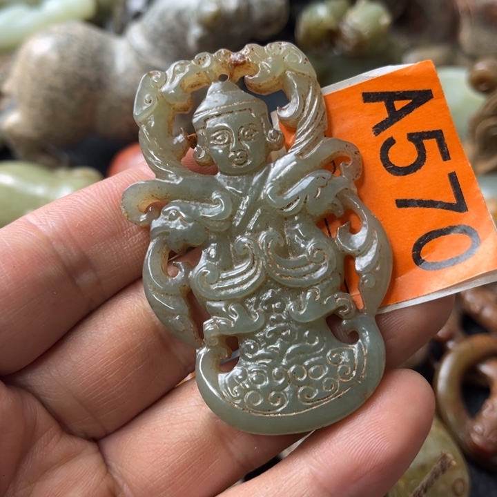 和田玉颈饰未镶嵌