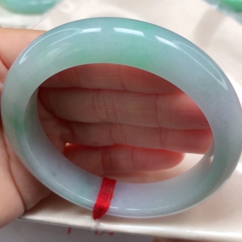 【闪购商品】翡翠手镯未镶嵌冰胶春彩s手镯5758圈37号