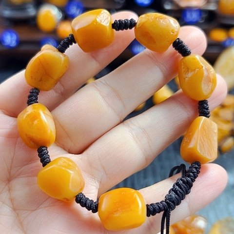 田黄石活****！田黄石手串