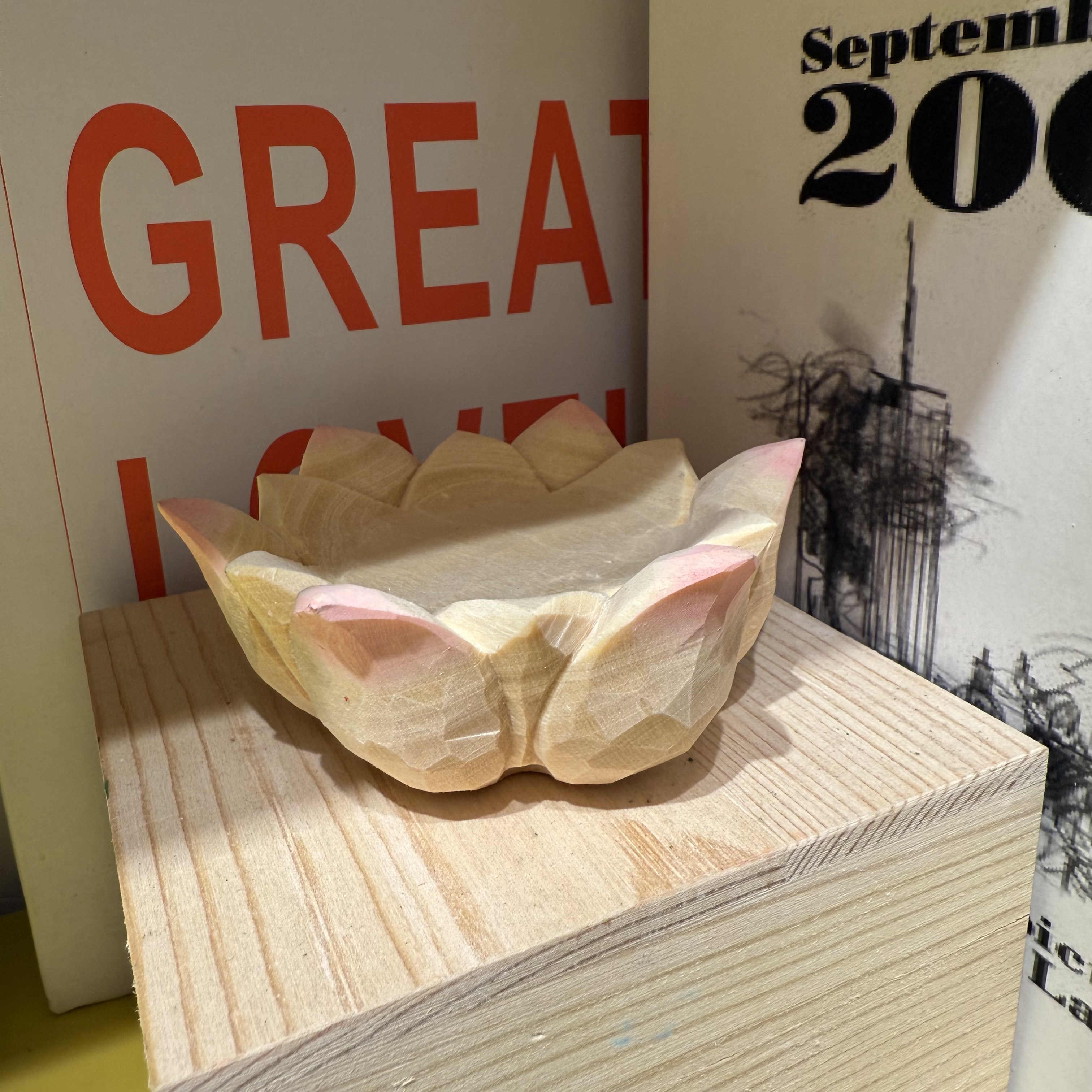 木雕手工艺品，莲花底座