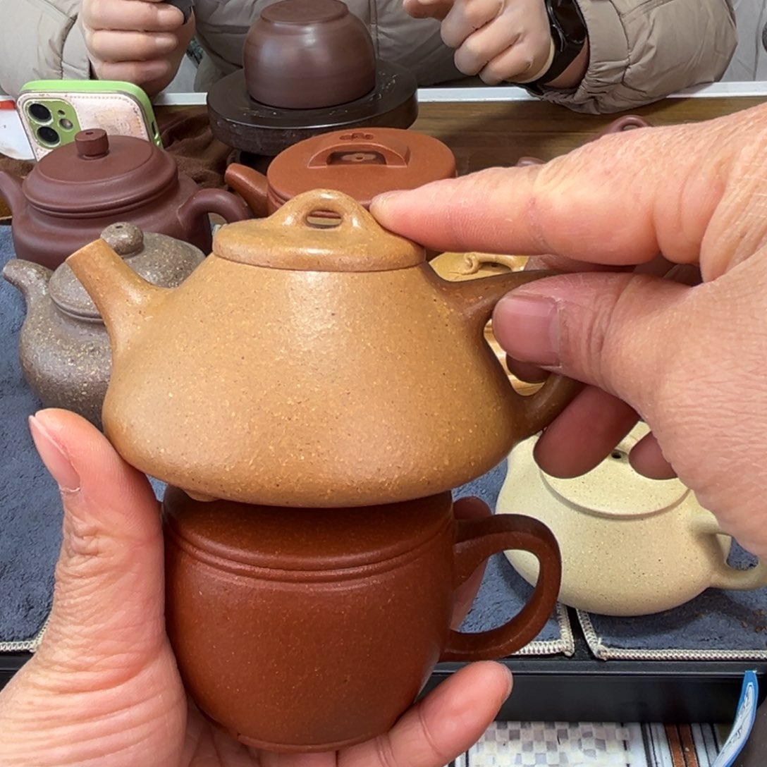 紫砂茶壶老*哥子冶汉瓦100cc