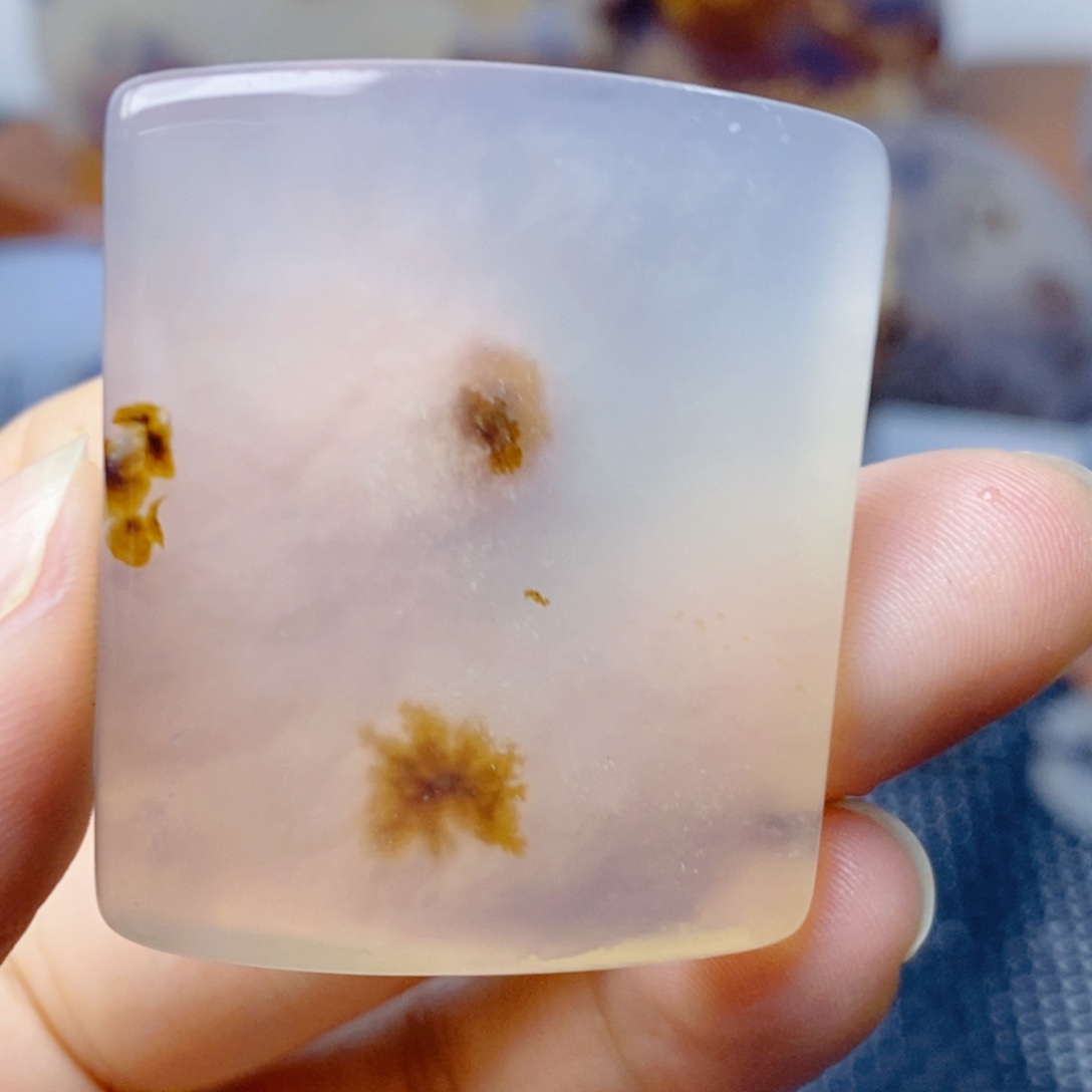 玛瑙/玉髓未镶嵌珠宝奇石