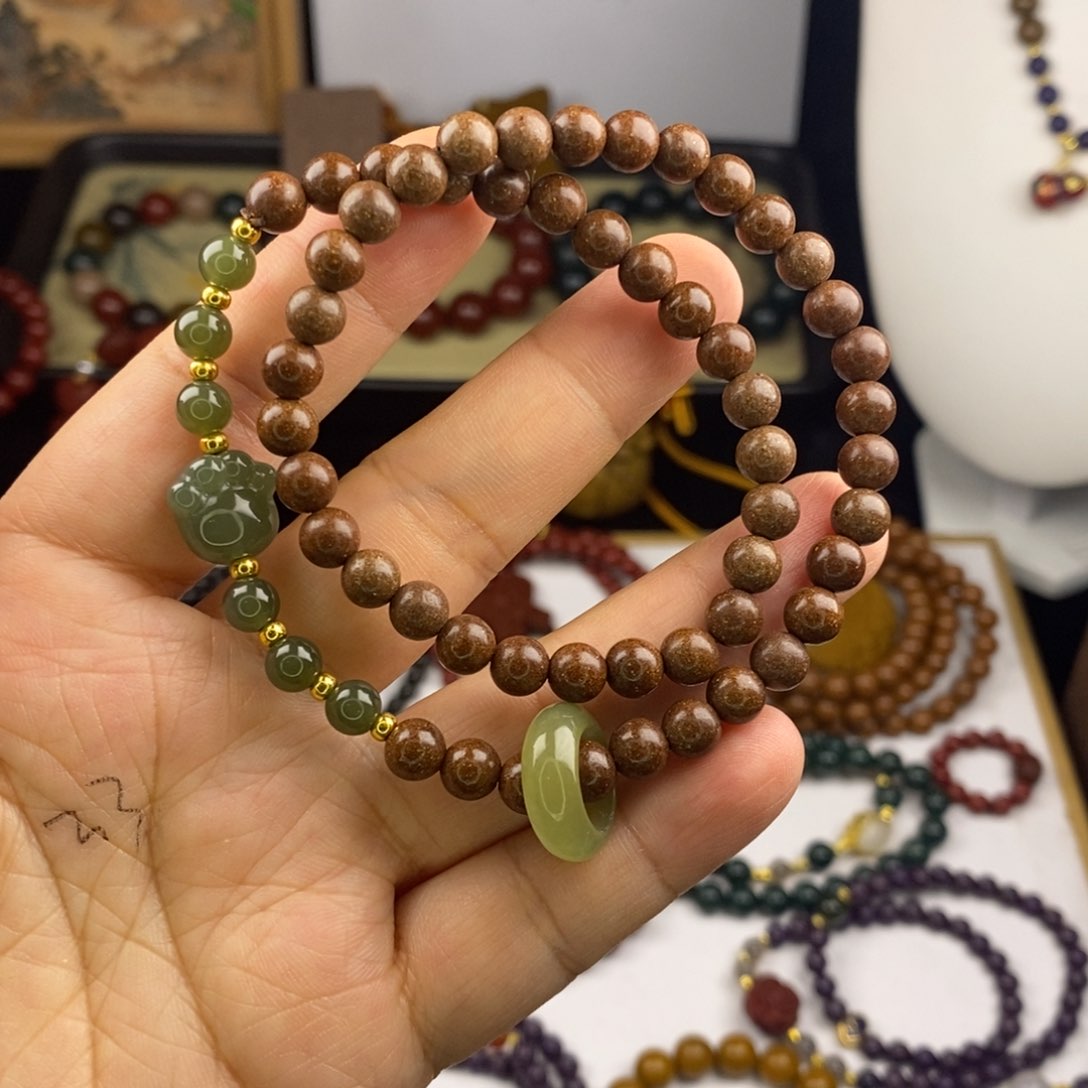 泥塑鹅梨帐中香双圈合香珠