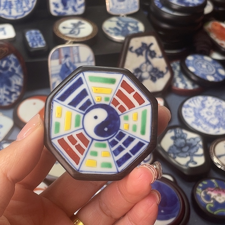 郭***壁瓷片瓷片镶嵌挂件