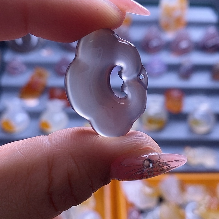 玛瑙/玉髓颈饰未镶嵌