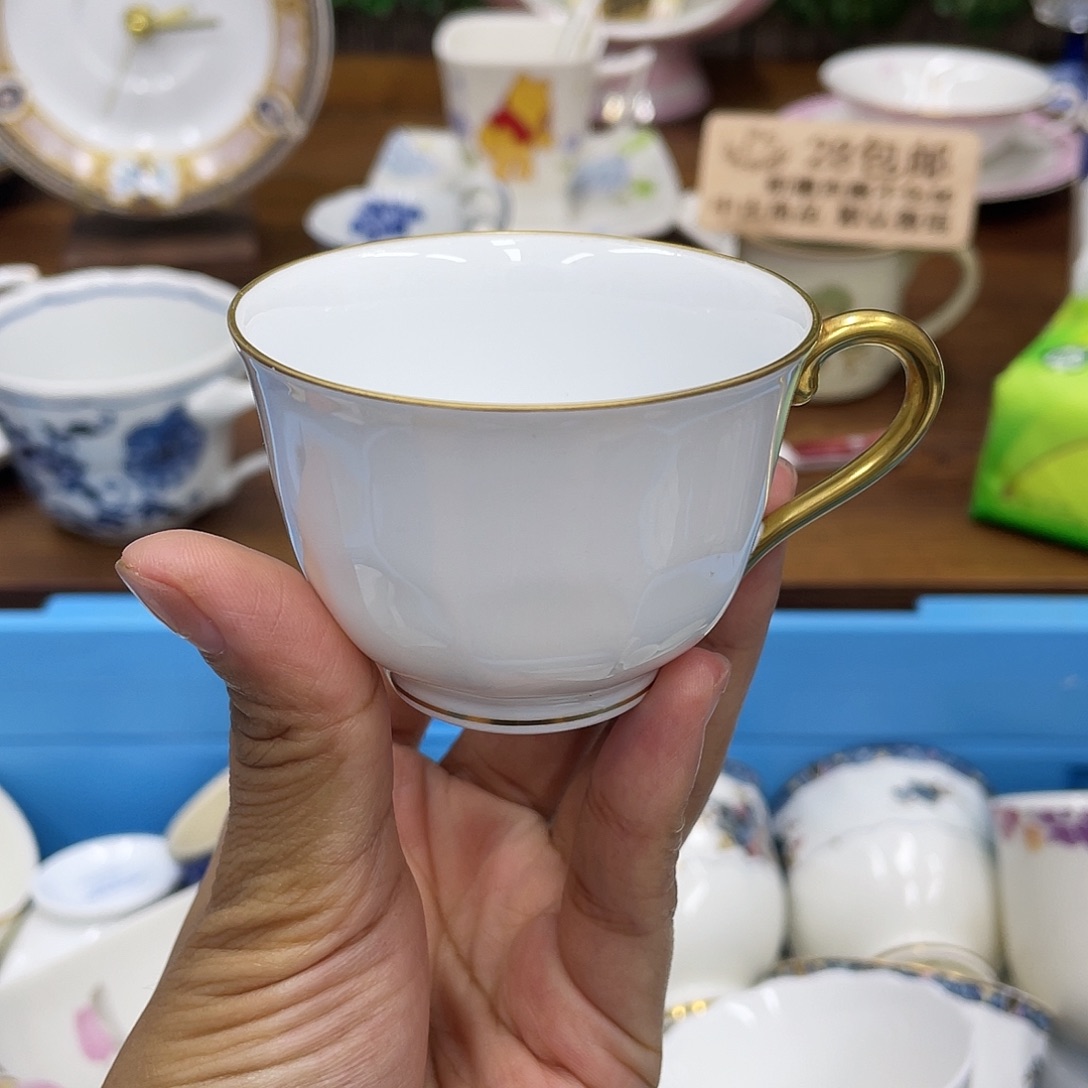 鹿屋家的美丽咖啡杯