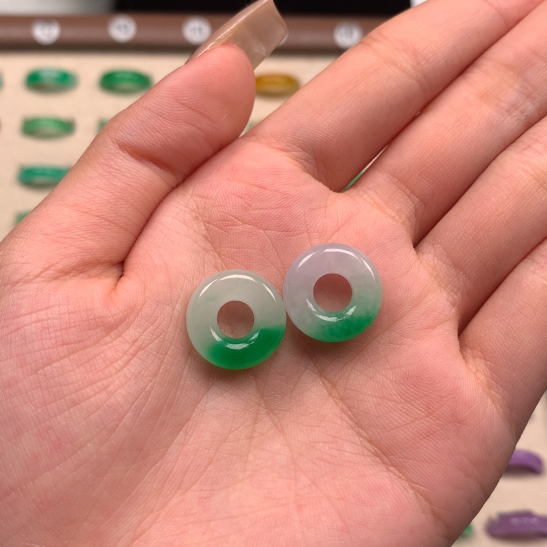 芷***芮非金属直播间一物一拍