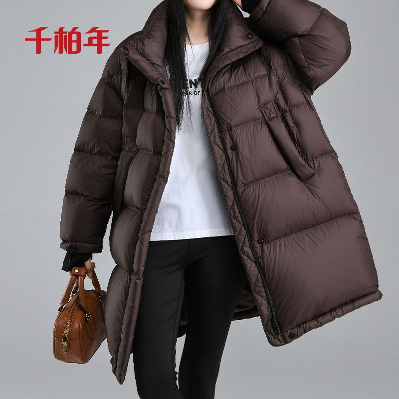 千柏年【面包虫】90白鸭绒连帽泡芙中长款休闲羽绒服-C1686