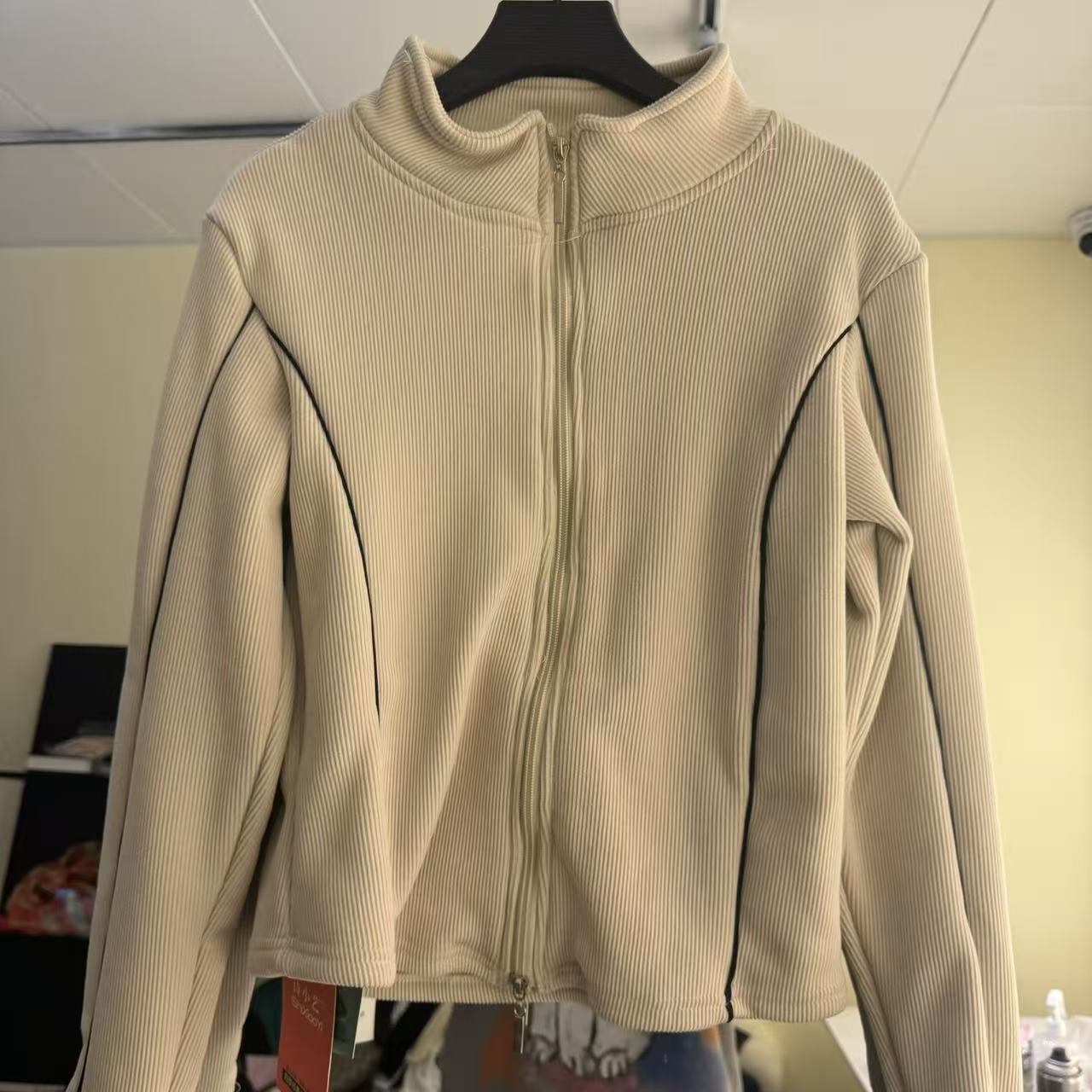 加绒加厚灯芯绒拉链立领开衫卫衣外套女秋冬设计感修身短款上衣潮