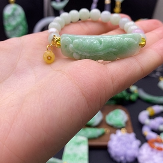 翡翠未镶嵌手链翡翠手链