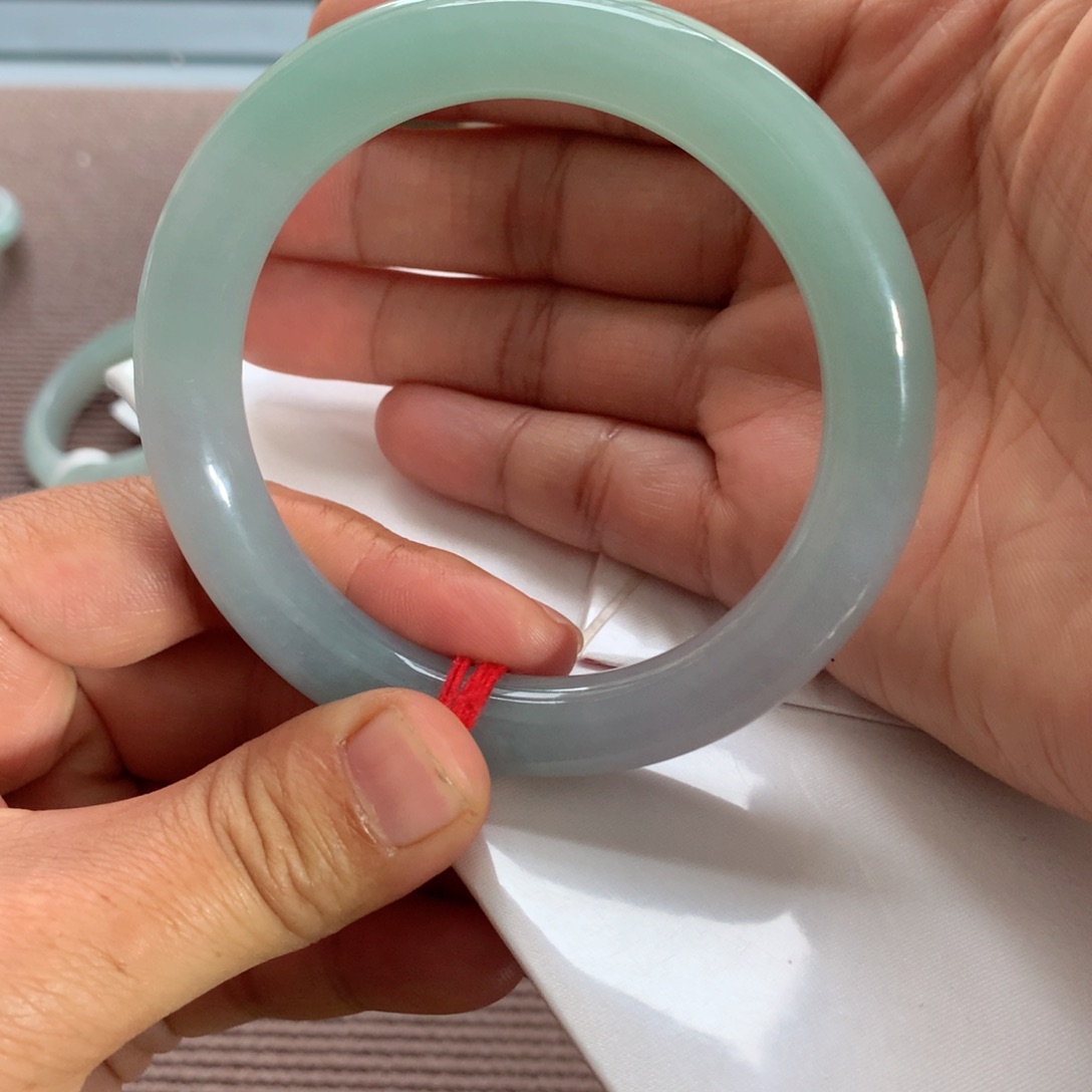 翡翠手镯未镶嵌13号