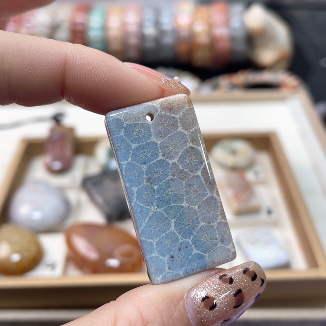 硅化珊瑚（珊瑚玉）手链未镶嵌大****饭743