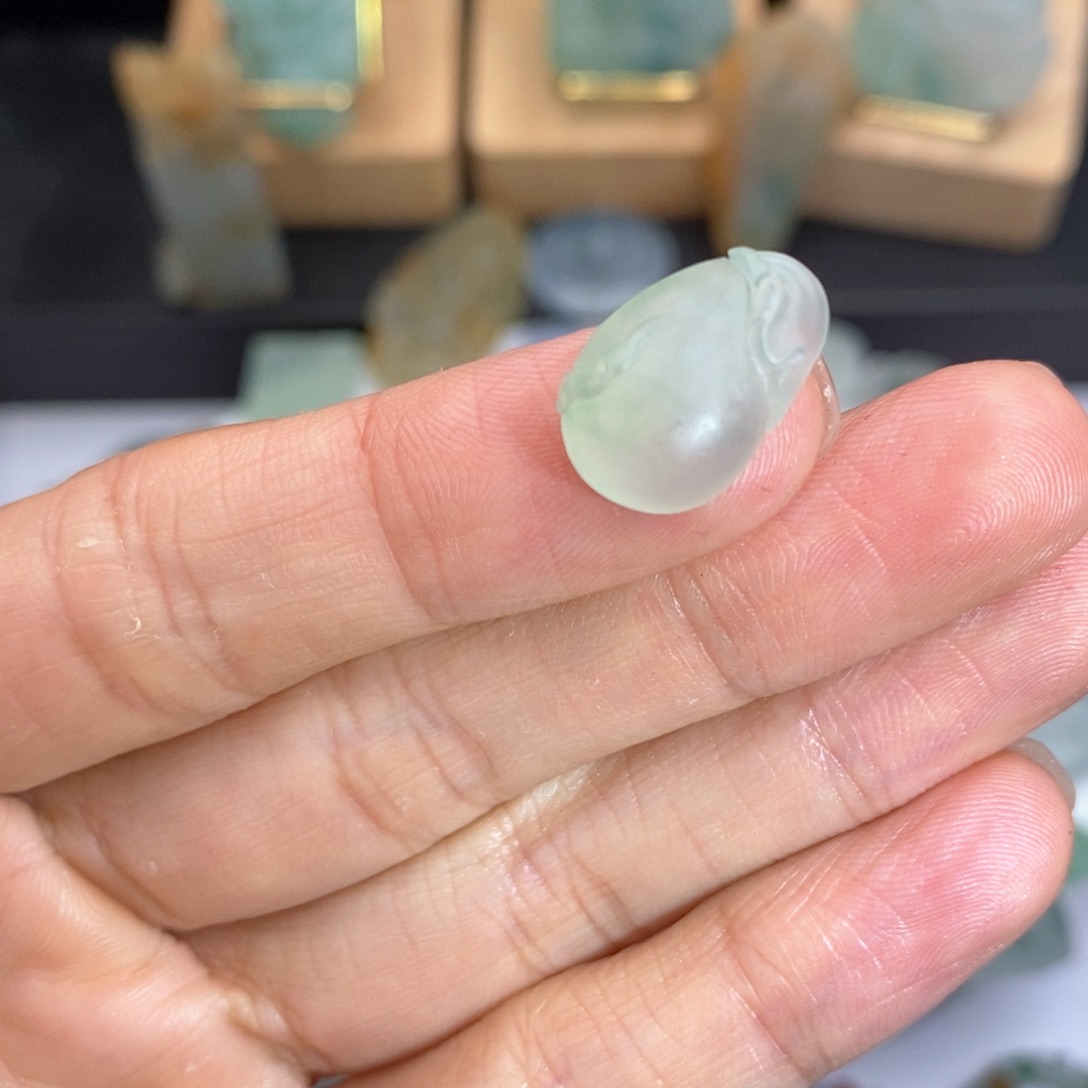 定制翡翠未镶嵌钱袋