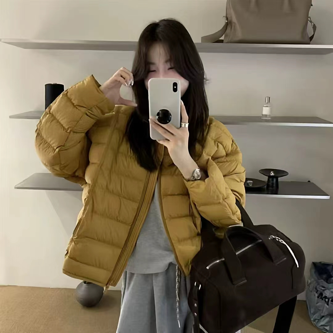 薄款保暖圆领宽松型短款女轻薄连帽宽松绿色