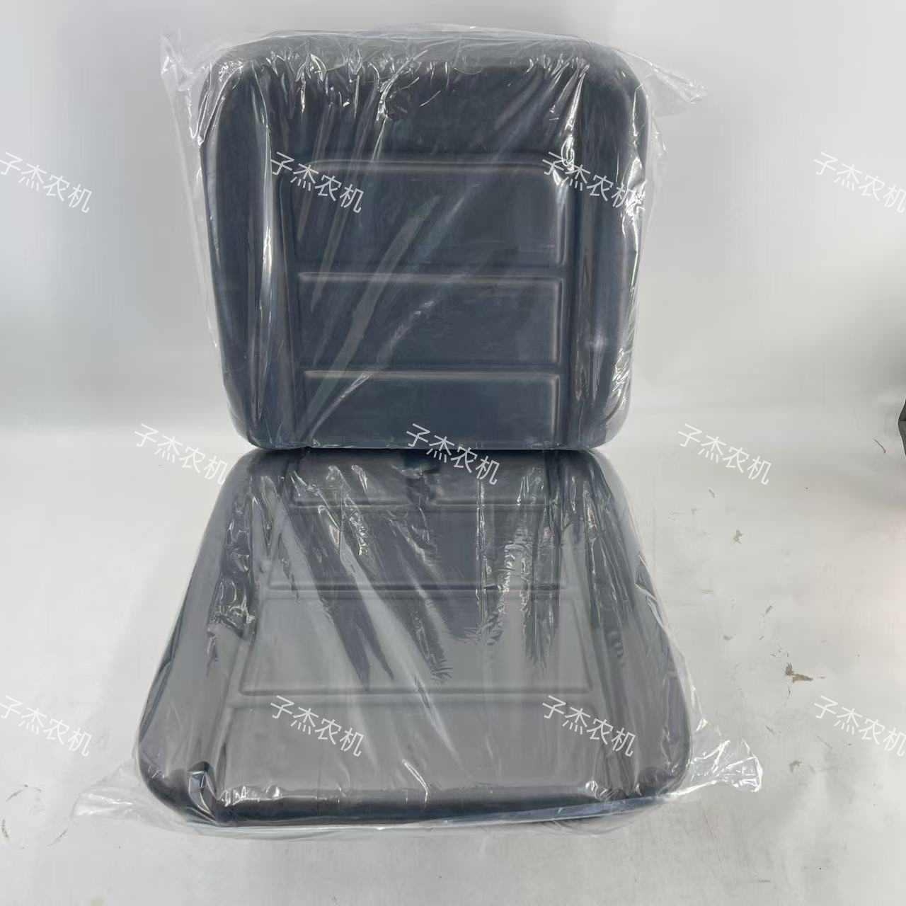 单缸小四轮通用拉簧减震座椅