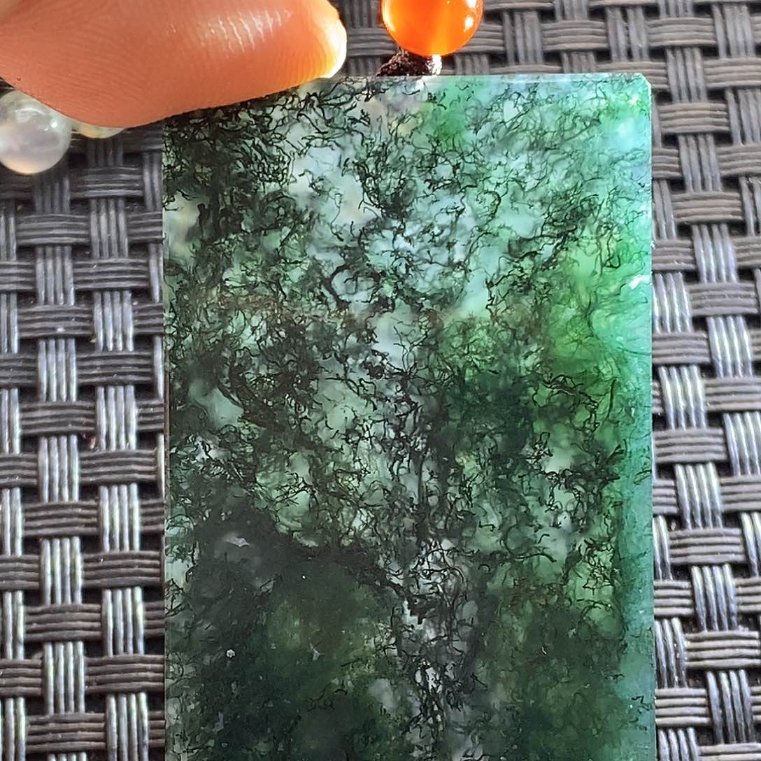 未镶嵌颈饰玛瑙/玉髓週*見