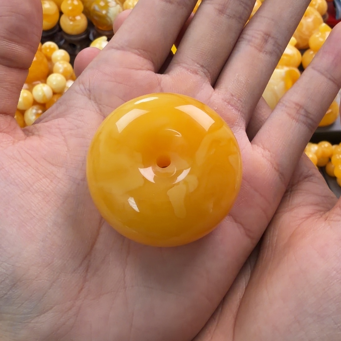 琥珀未镶嵌珠宝奇石37g