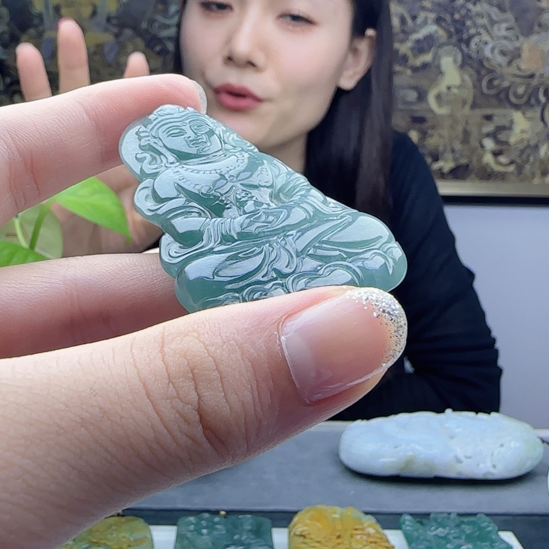 颈饰未镶嵌翡翠99999999