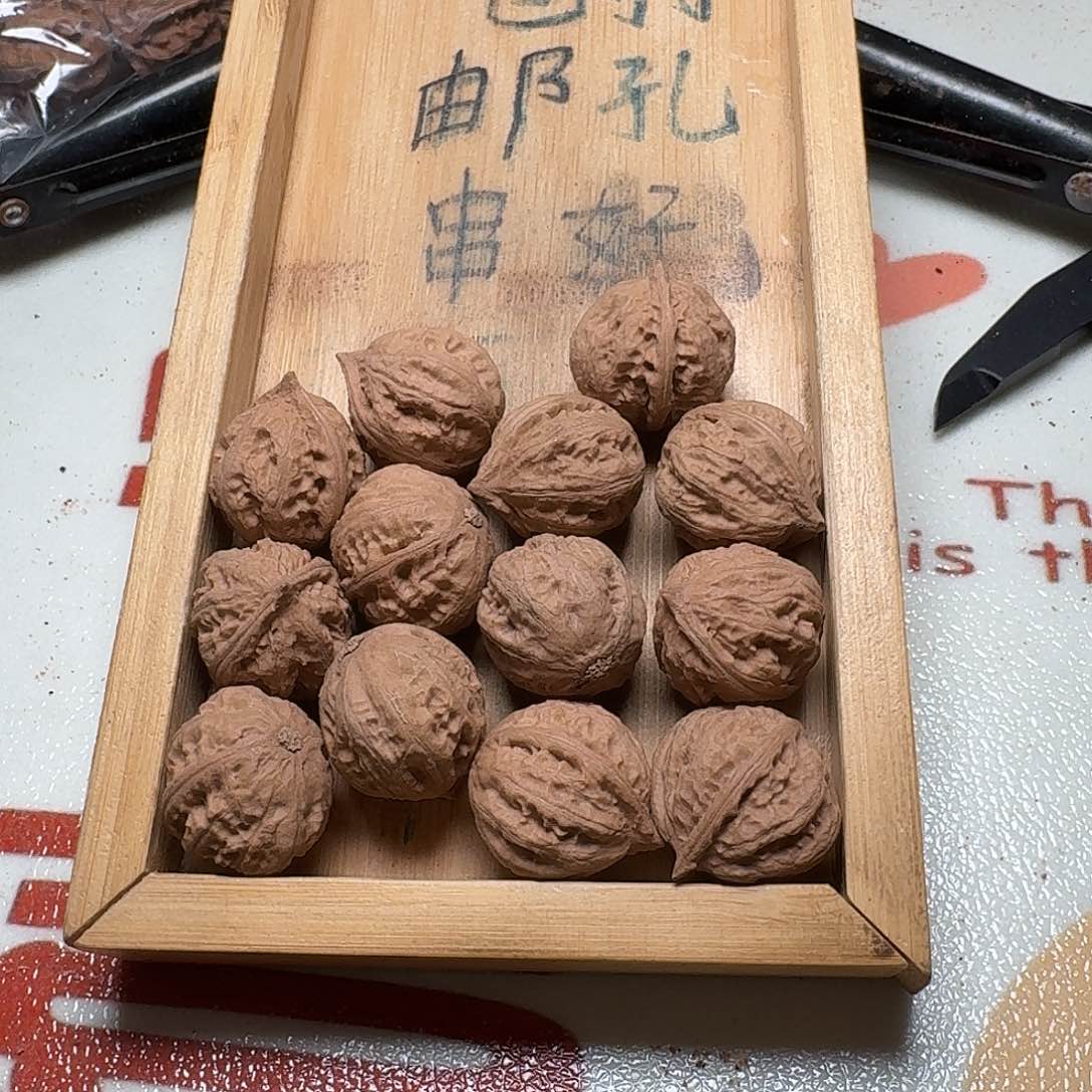 核桃手串/手链32号边23肚26高25