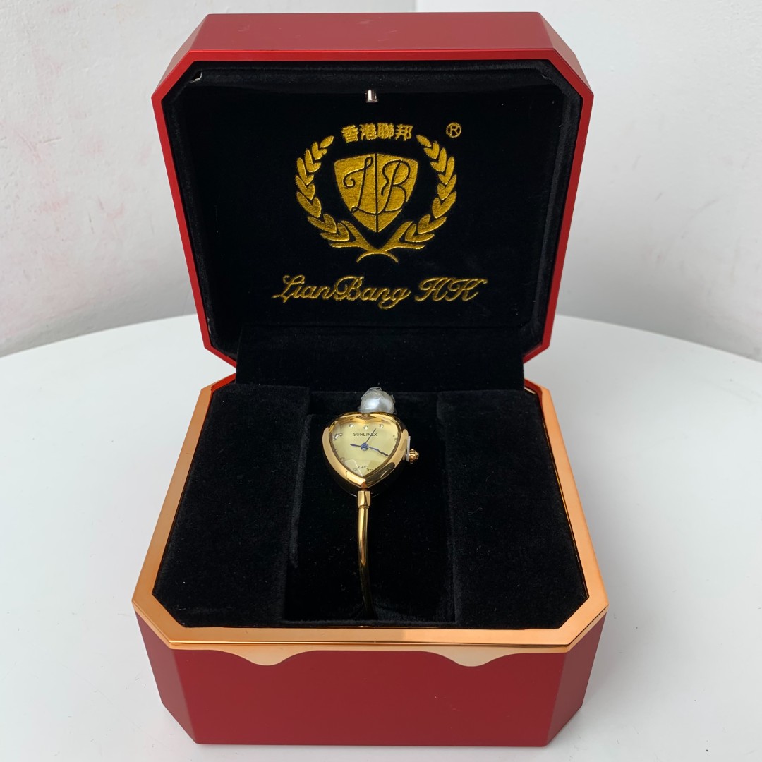 5286时尚气质手表