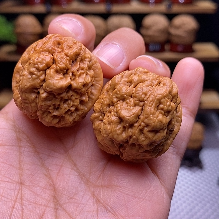 文玩核桃吊坠血舍利10