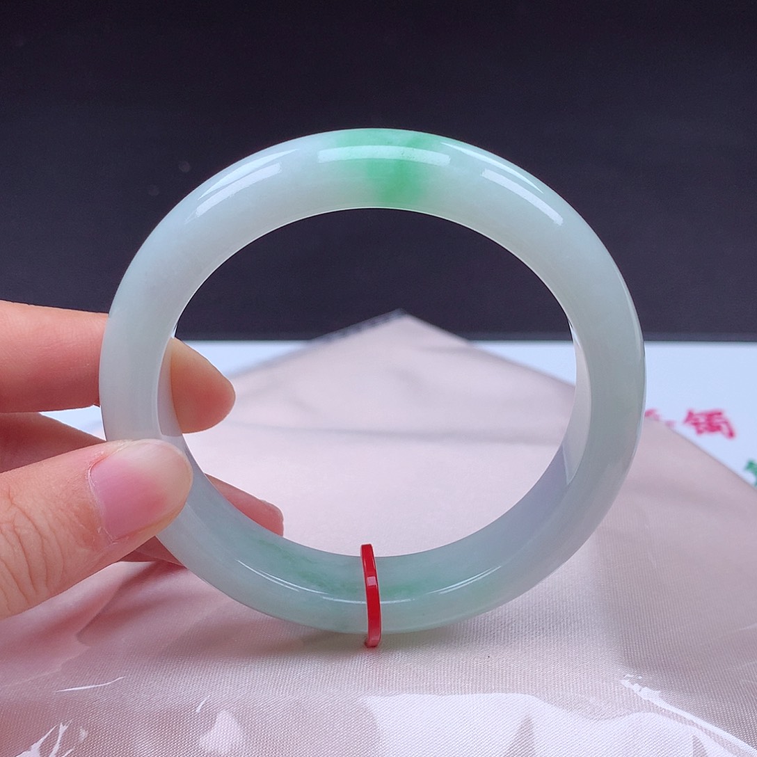 翡翠手镯未镶嵌C****e手镯001951