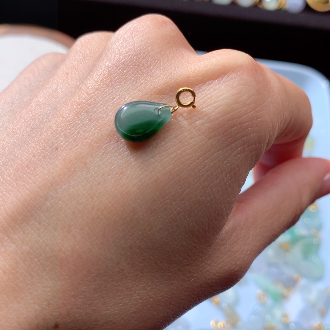 翡翠颈饰18K金镶嵌❤️***翡翠