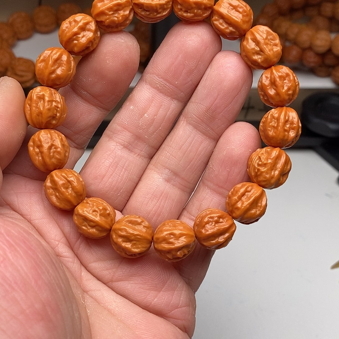 木质类文玩核桃1.4京八棱