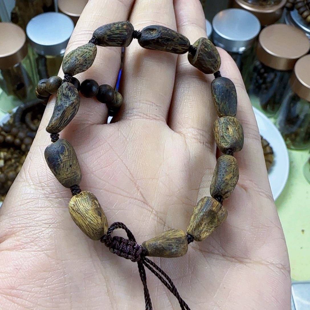 沉香碎屑沉香奇楠沉香碎5克沉浮