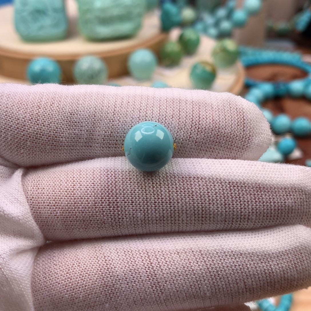 绿松石未镶嵌珠宝奇石10.6mm