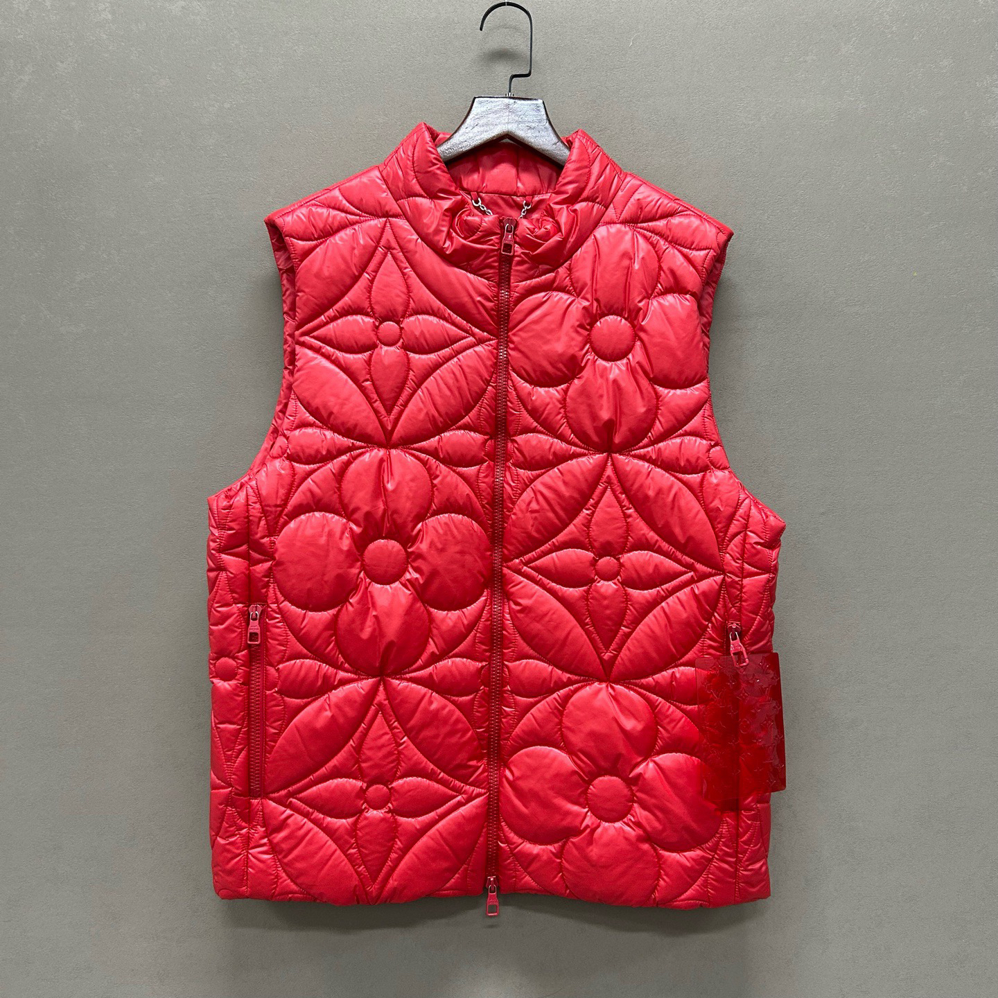 未使用 LouisVuitton/路易威登 红色老花夹棉马甲 50码 ys000134