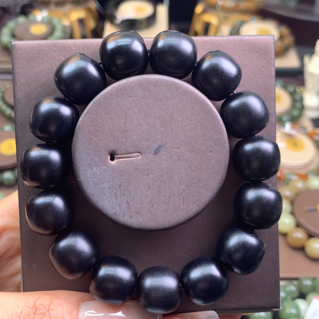 手链未镶嵌和田玉