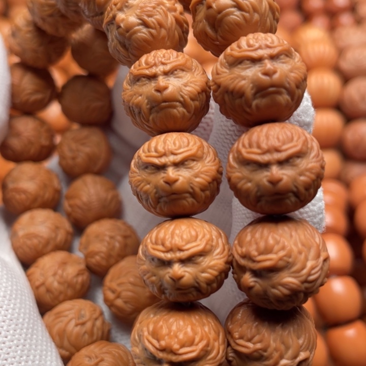 猴头核桃吊坠智****1斗战胜佛