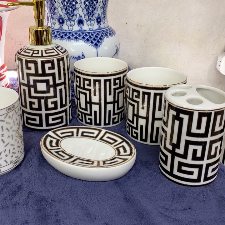 瓷片全套的小可爱都