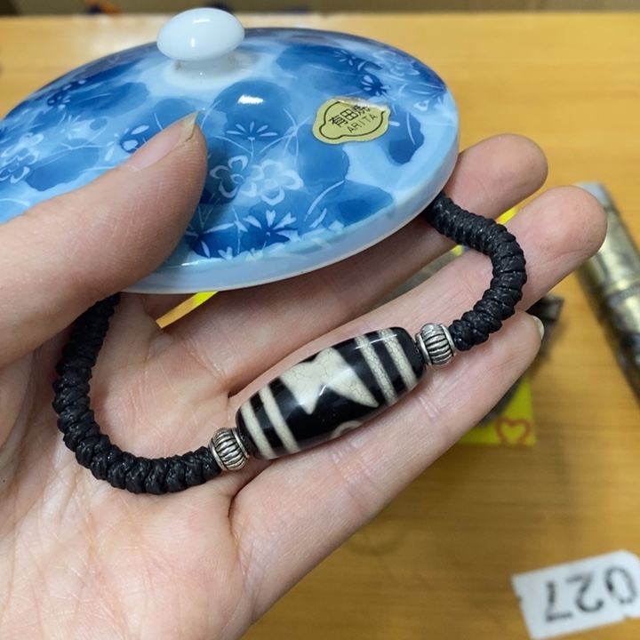 摆件中古工艺品一件