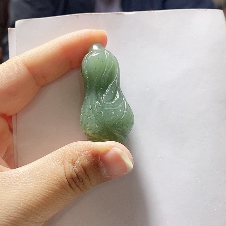 密玉（石英质玉）未镶嵌颈饰