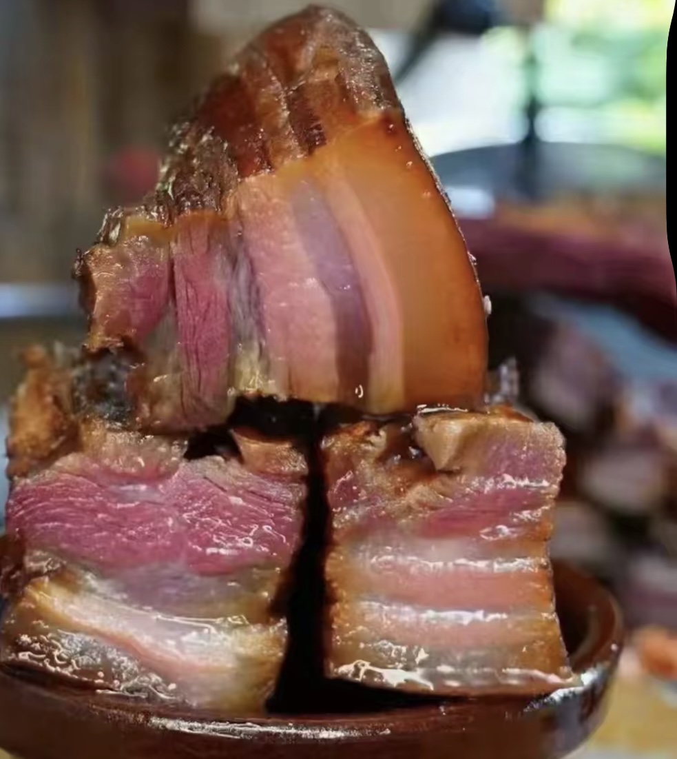 买一斤送一斤烟熏腊肉