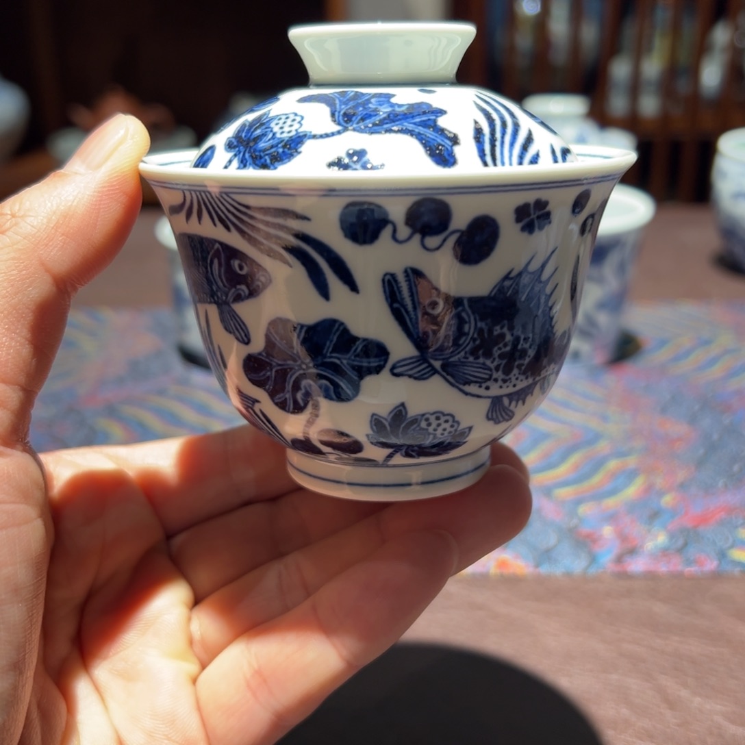 杯精品青花鱼藻纹二才盖碗下约130毫升