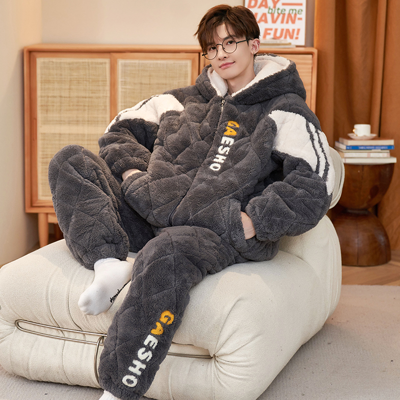 大码男士睡衣冬季加绒加厚三层夹棉字母新款法兰绒家居服套装男款