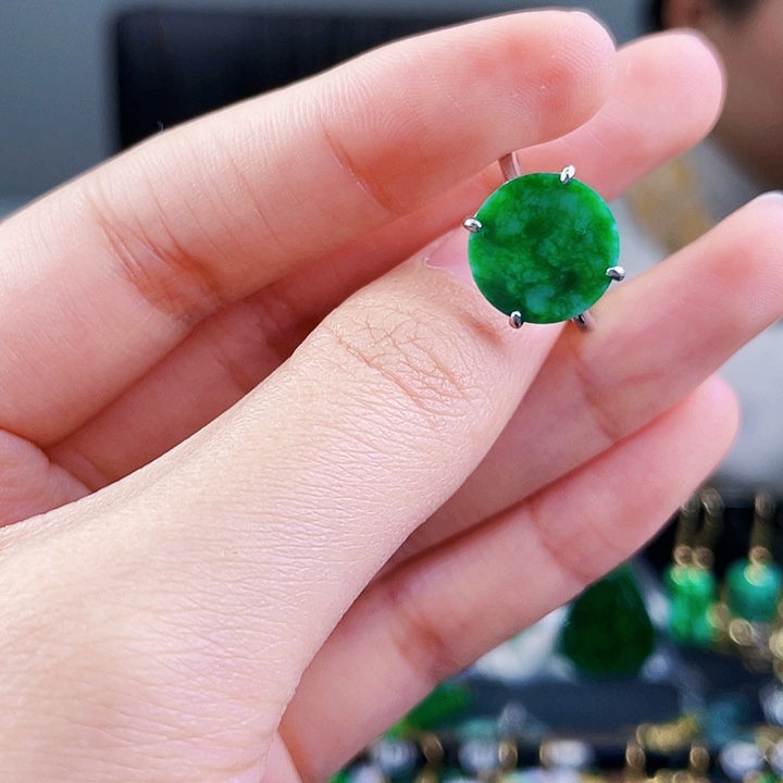 翡翠戒指银S925镶嵌饰品