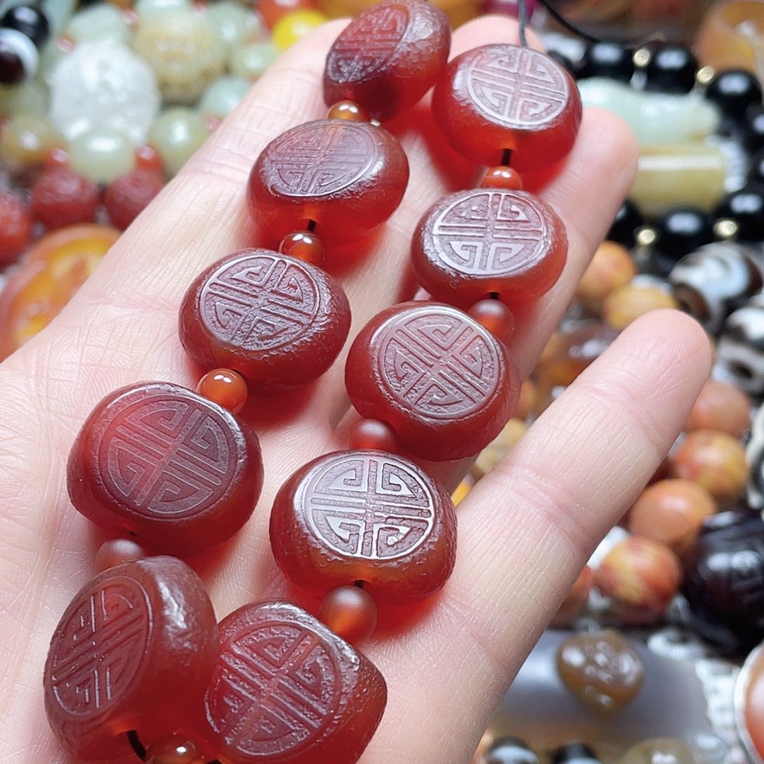 玛瑙/玉髓挂件未镶嵌