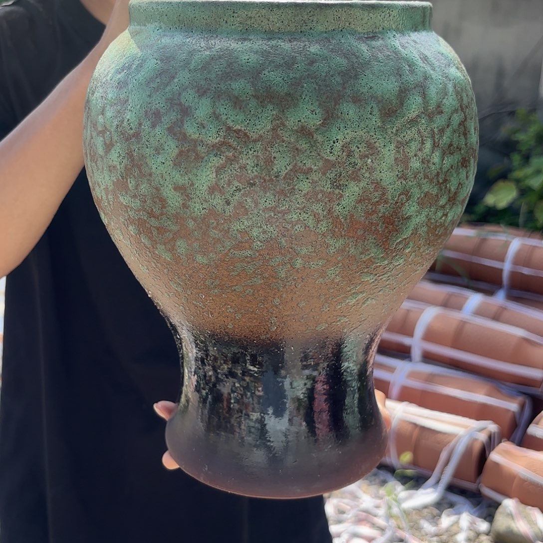 紫砂花盆牛油果鱼尾一个口径16*27