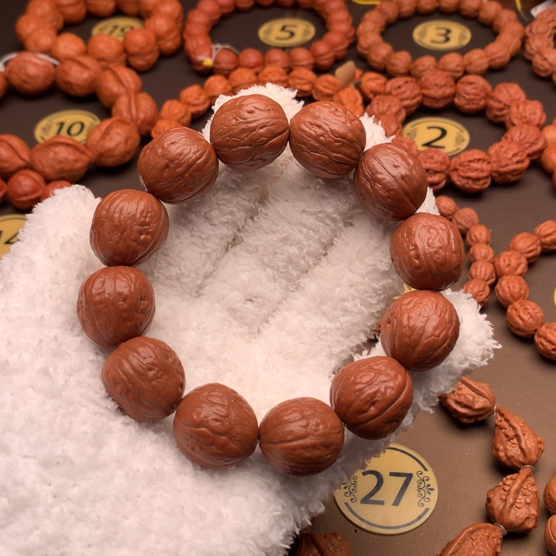 文玩核桃手串20尺寸