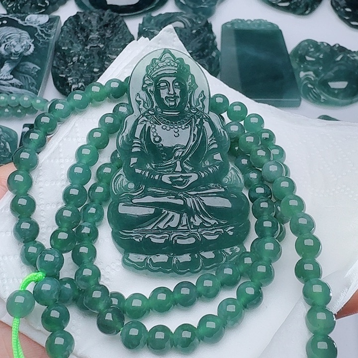 颈饰未镶嵌翡翠多样性发其一