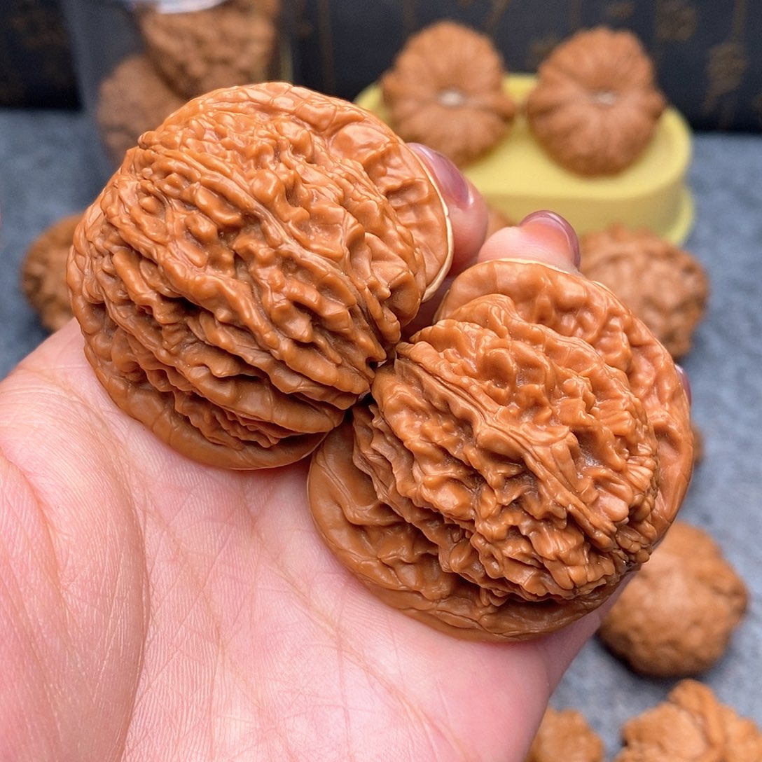 文玩核桃把件四座楼46