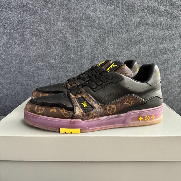 99新 LouisVuitton/路易威登 43码 trainer 紫金 湖人 板鞋 配盒